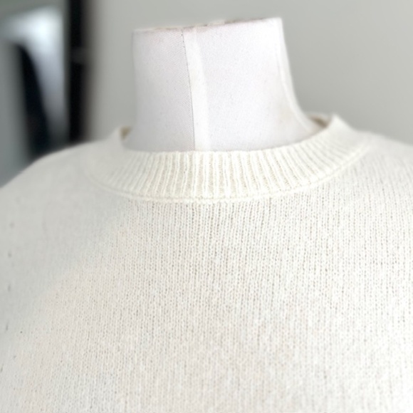 Philosophy White Front Ruffle Sweater Size M - Picture 5 of 7